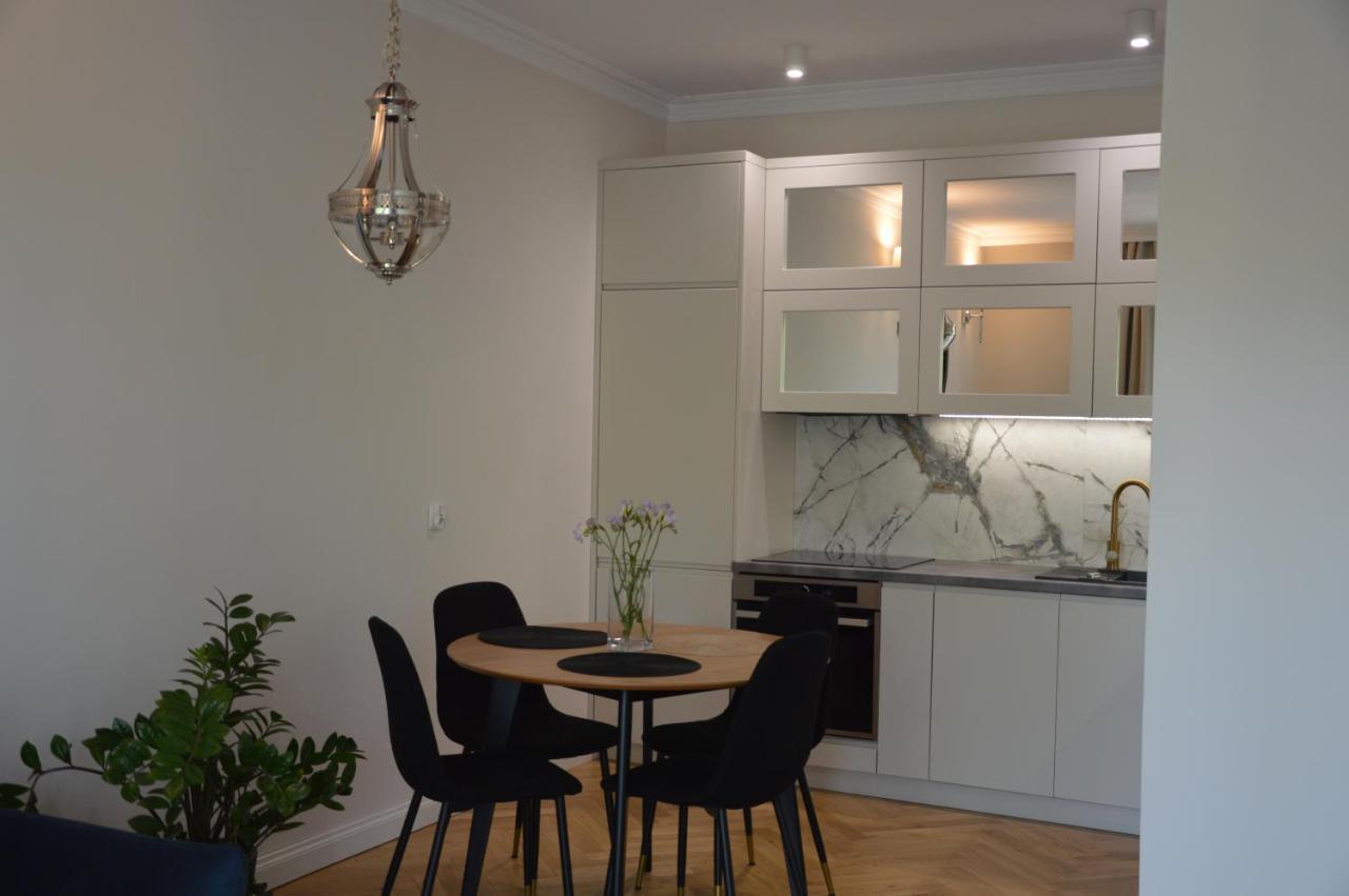 Almi Apartment, Moderno Z Podziemnym Parkingiem Apartment *