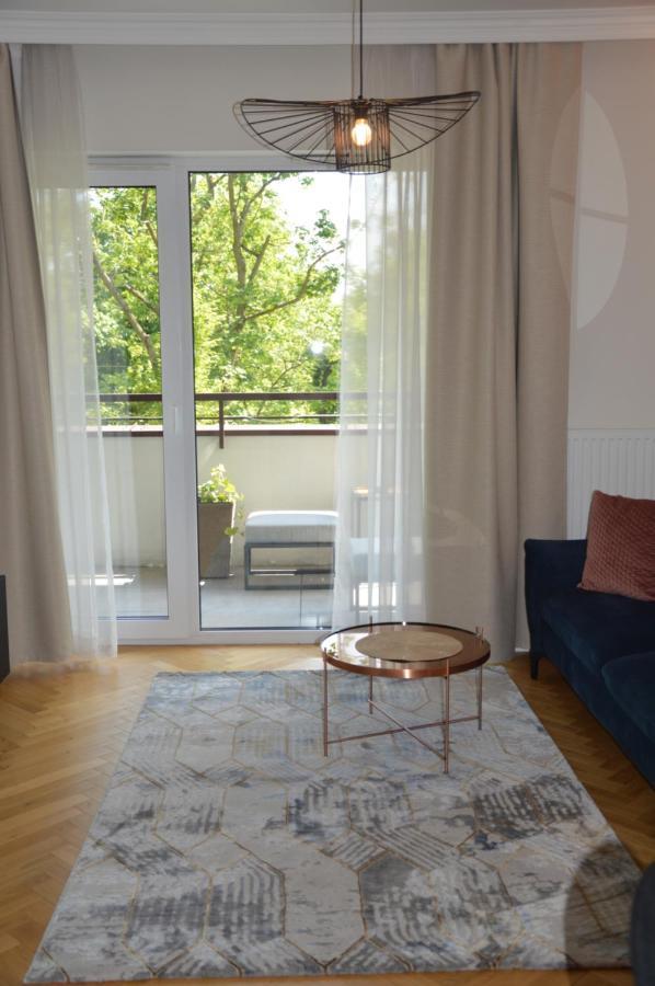 Almi Apartment, Moderno Z Podziemnym Parkingiem Apartment