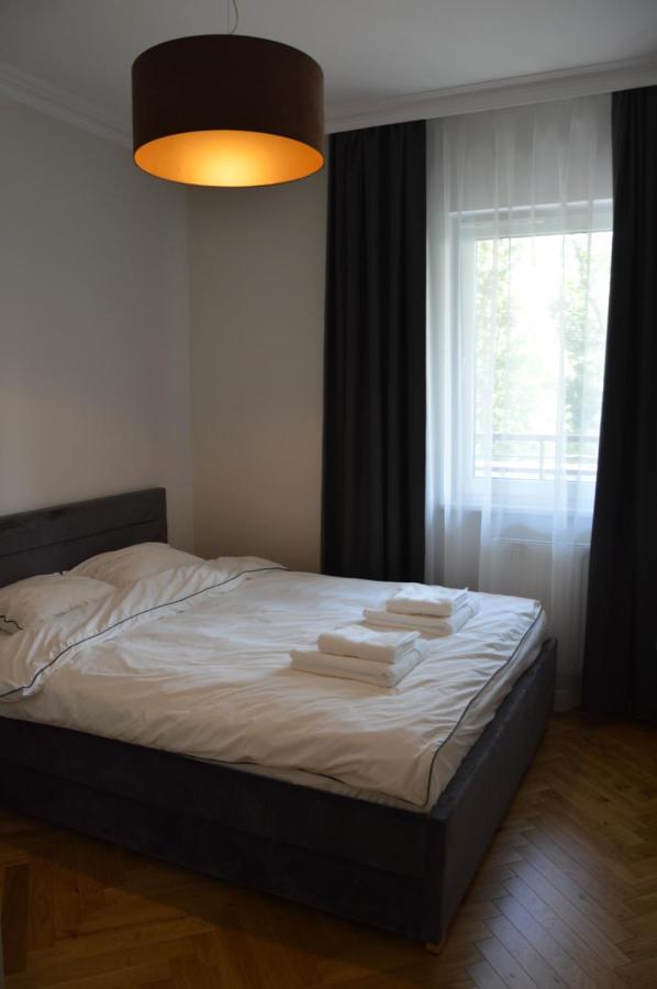 Almi Apartment, Moderno Z Podziemnym Parkingiem Apartment