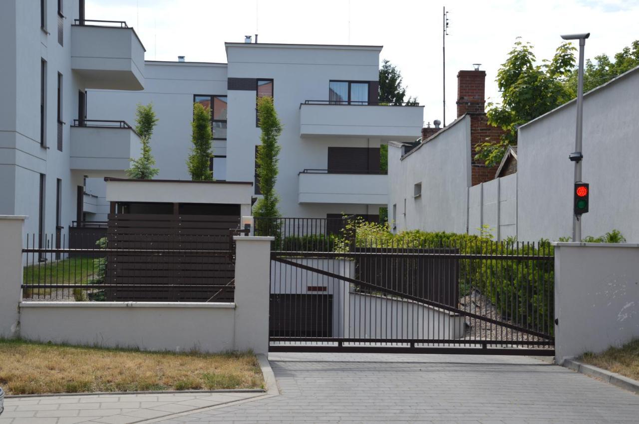 Apartment Almi Apartment, Moderno Z Podziemnym Parkingiem